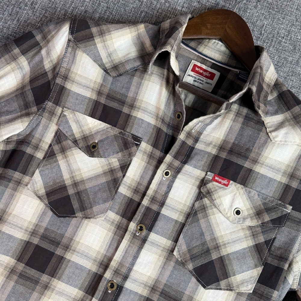 Mens Shirt | Wrangler Plaid Shirt | Small Gray Western Button Up Workwear